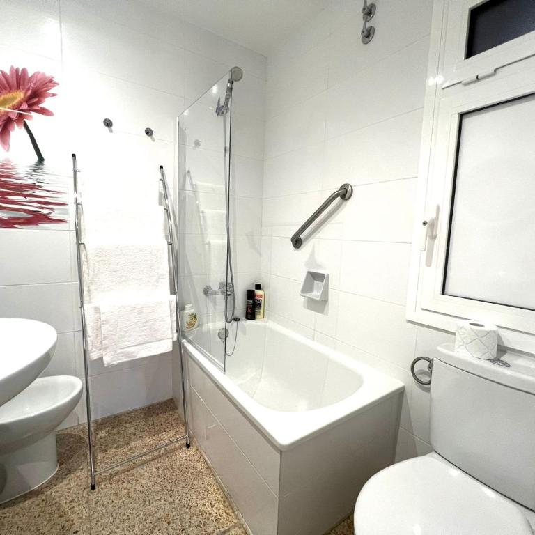 Escondite central con terraza compartida en la azotea - Comfort Triple Room - 5