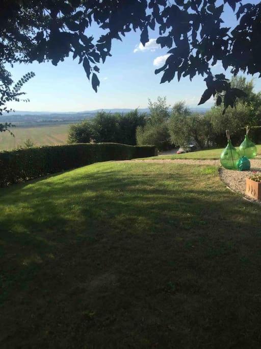 Tuscan country house for 6 people, ideally located - Three-Bedroom House - 3