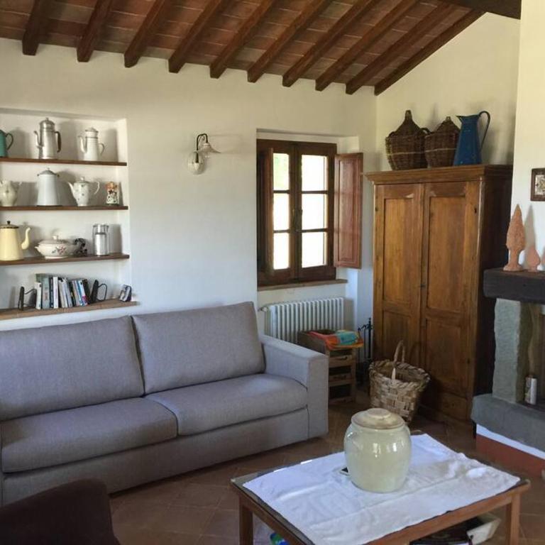 Tuscan country house for 6 people, ideally located - Three-Bedroom House - 7