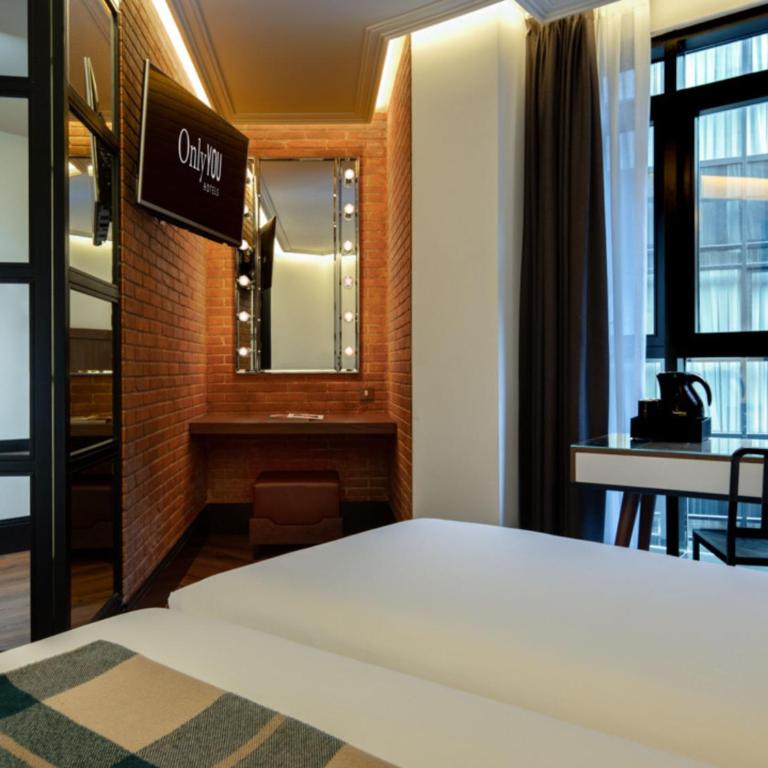 Only YOU Hotel Atocha - Habitación Doble Pequeña - 1 o 2 camas - 5