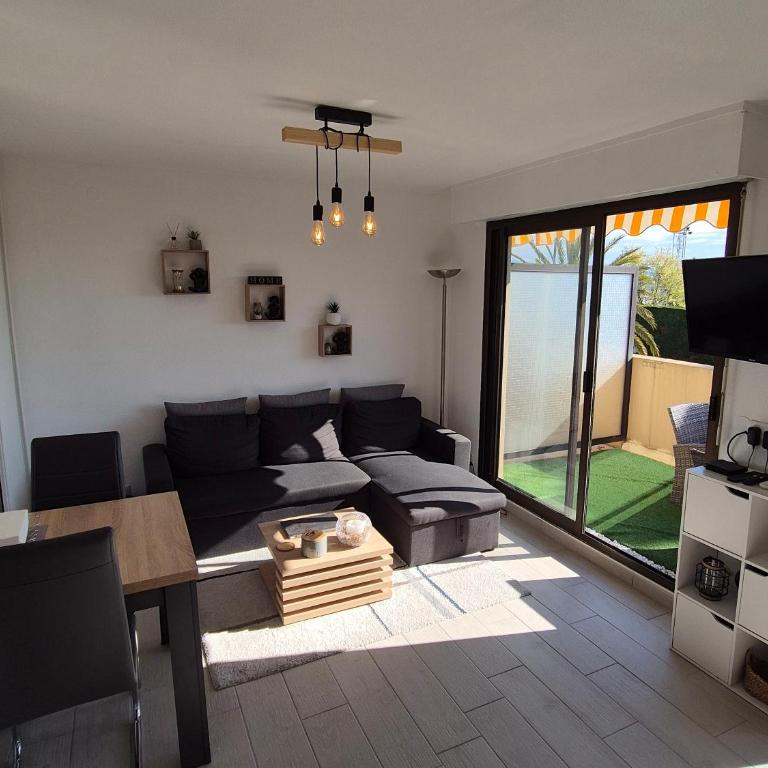 Superbe T2 - 200m de la mer - Piscine - Parking - Apartment mit 1 Schlafzimmer - 4