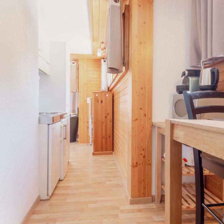 Studio dans le plus beau village de Suisse - Apartment mit 1 Schlafzimmer - 3