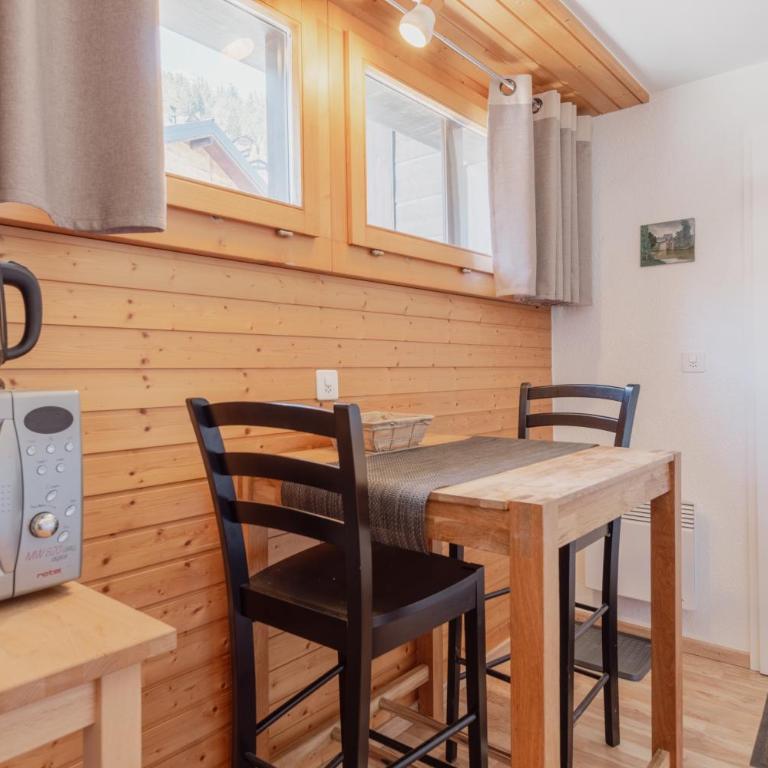Studio dans le plus beau village de Suisse - Apartment mit 1 Schlafzimmer - 10
