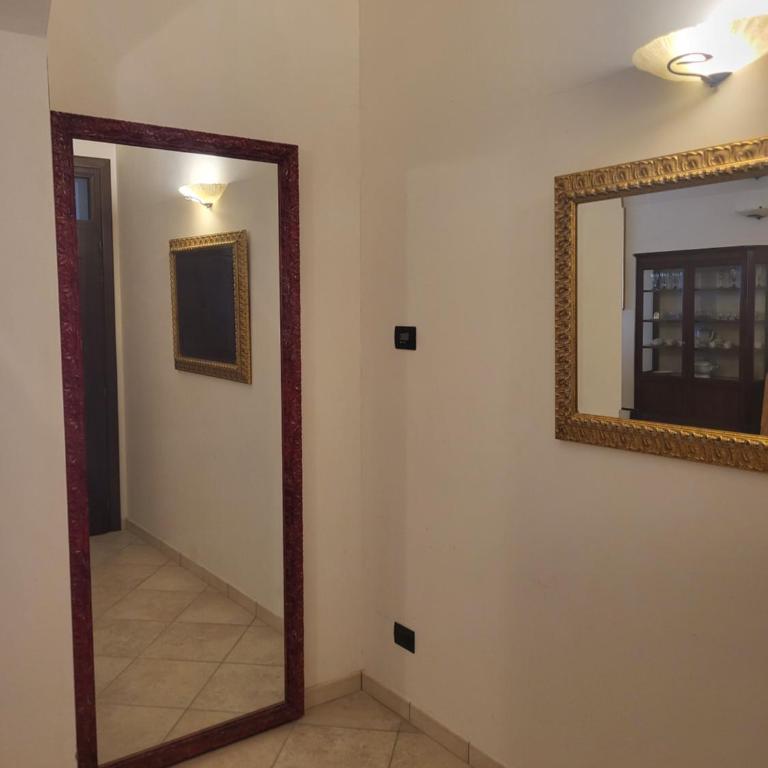 Mikalis - Double Room with Shared Bathroom - 6