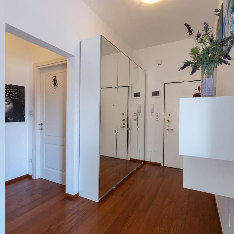 Perugino Home - Two-Bedroom Apartment - 29