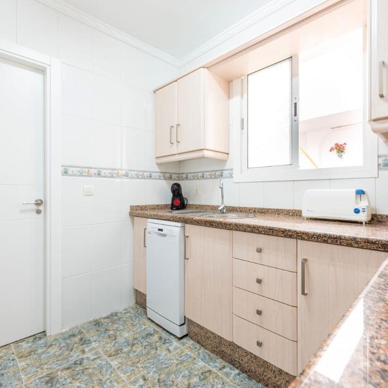 Apartamento Sol y Playa Nerja Centro - Apartamento de 3 dormitorios - 21