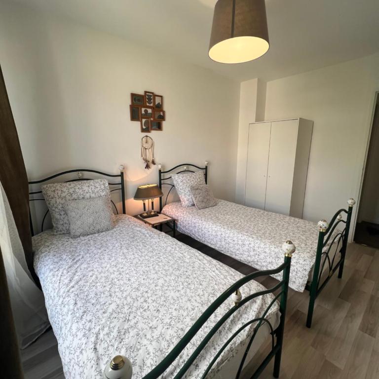 Appt à 10 min de Paris, 15 min a pied du SDF - Apartamento de 3 dormitorios - 4