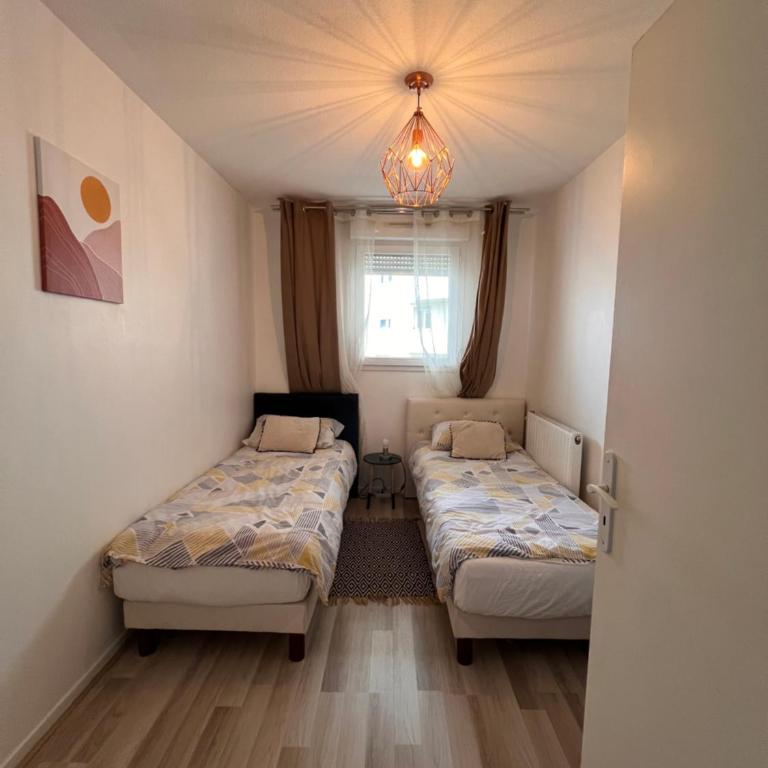 Appt à 10 min de Paris, 15 min a pied du SDF - Apartamento de 3 dormitorios - 9