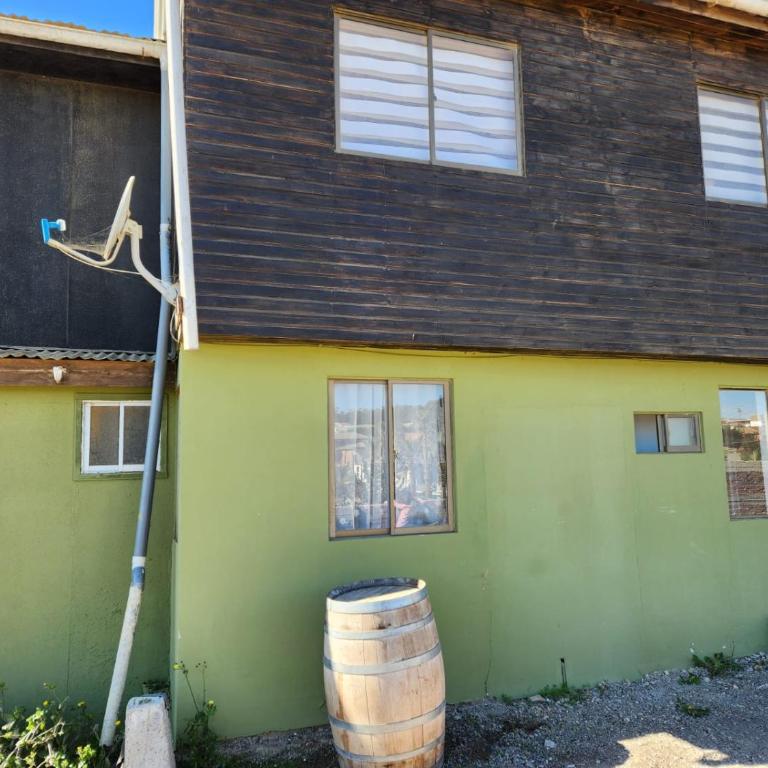 Cabaña 6 personas Pichilemu excelente ubicación - Casa de 2 dormitorios - 6