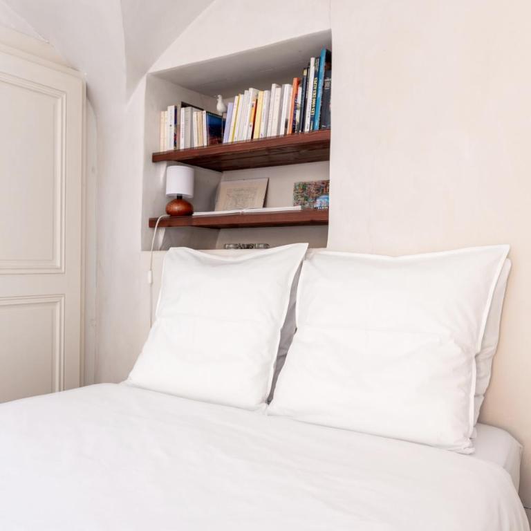 Bed end breakfast du centre - Chambre Quadruple avec Douche - 3