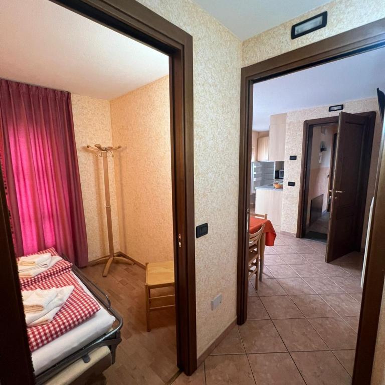 Residence Gipeto - Appartamento con 2 Camere da Letto e Balcone - 9
