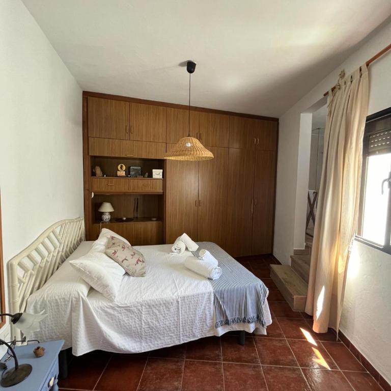Los Charcones - One-Bedroom Apartment - 2