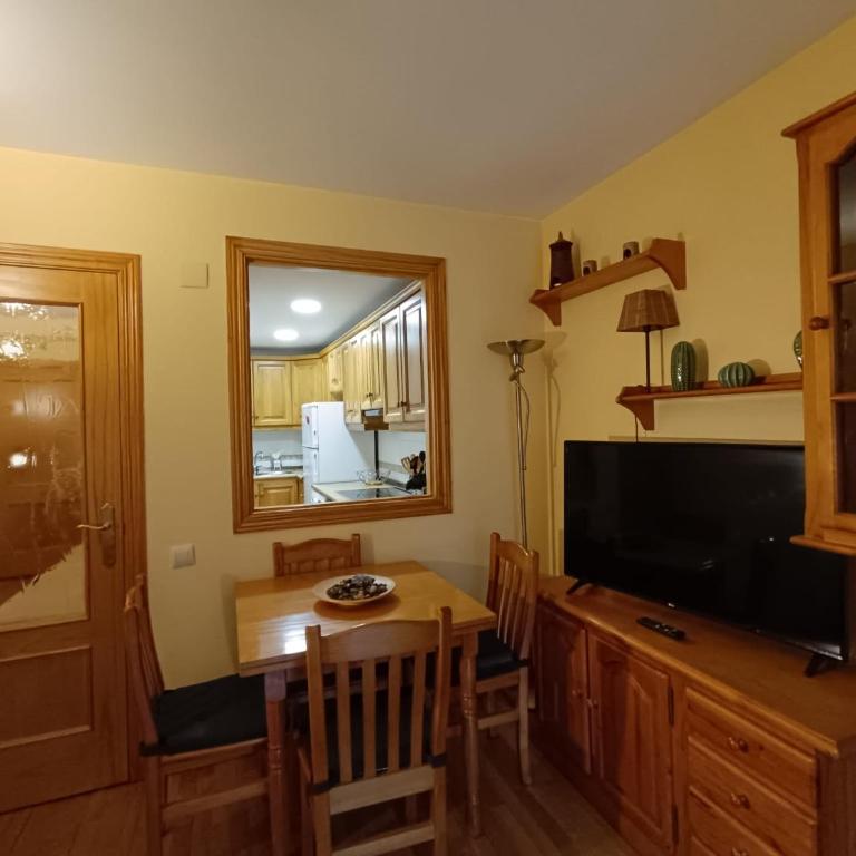 InmoCyma Montañas mágicas-Benasque - Apartamento de 1 dormitorio - 4