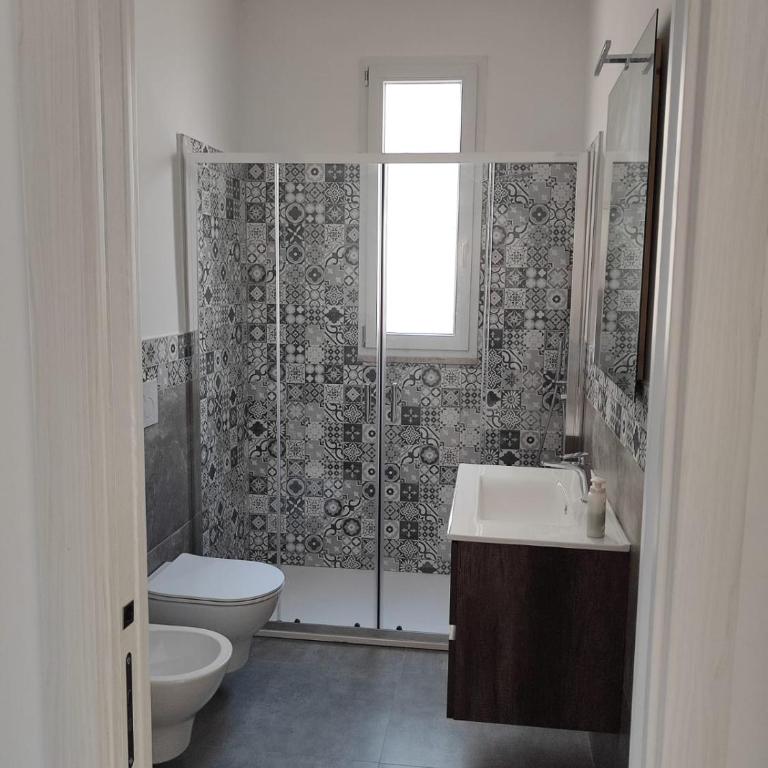 Pearl House - Two-Bedroom Apartment - 17