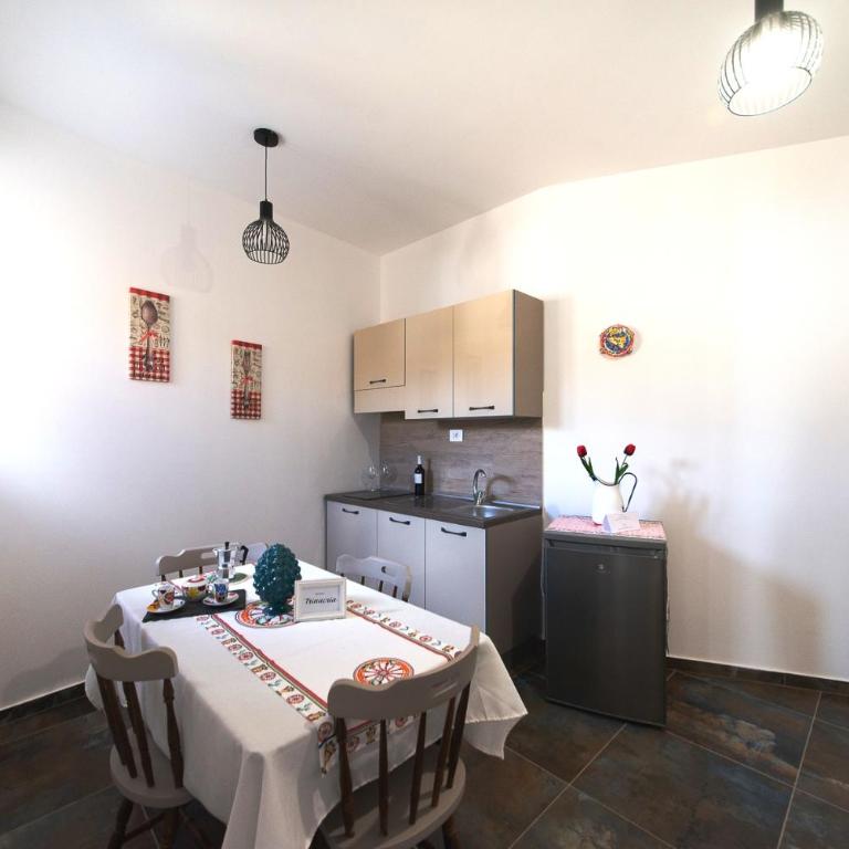 Palazzo Marchese Milo - Appartamento con 1 Camera da Letto - 6