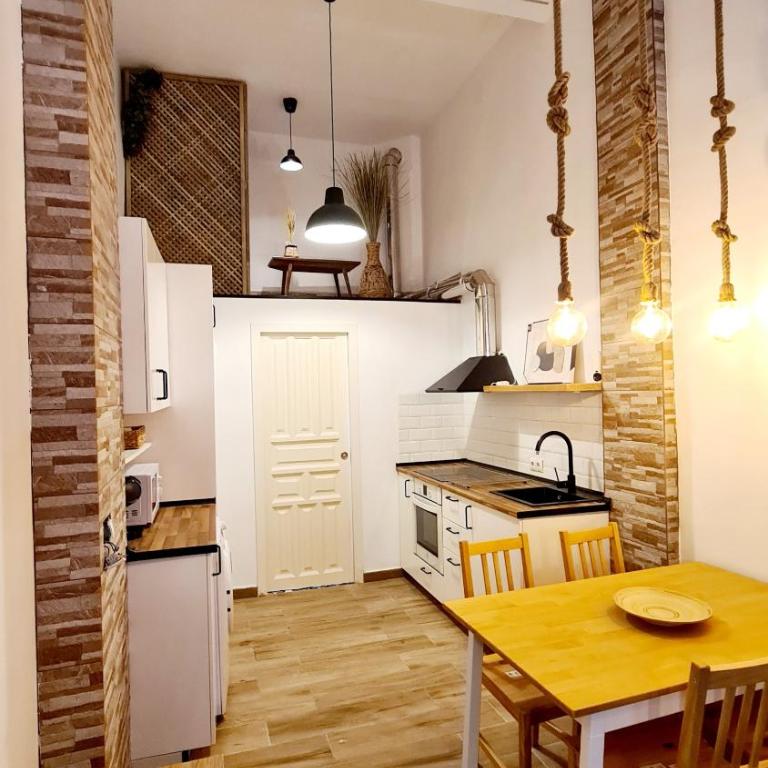 Hygge Flat - One-Bedroom Apartment - 2