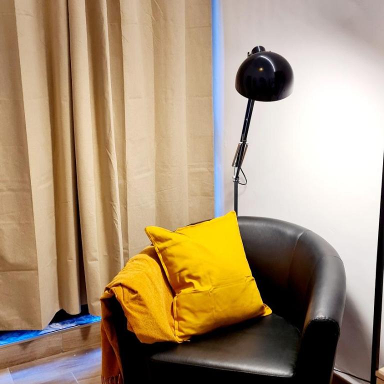 Hygge Flat - One-Bedroom Apartment - 10