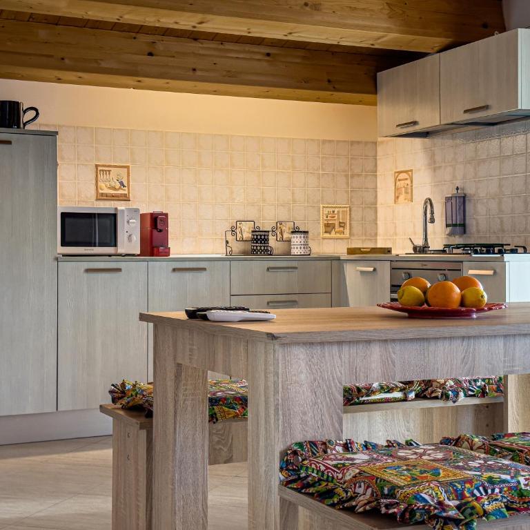 Villa Donata Fontane Bianche - Penthouse Apartment - 31