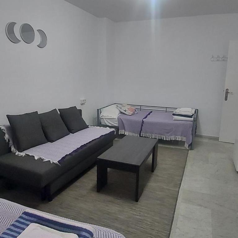 Coordenadas Ibiza - Habitación Doble Estándar con sofá - 4
