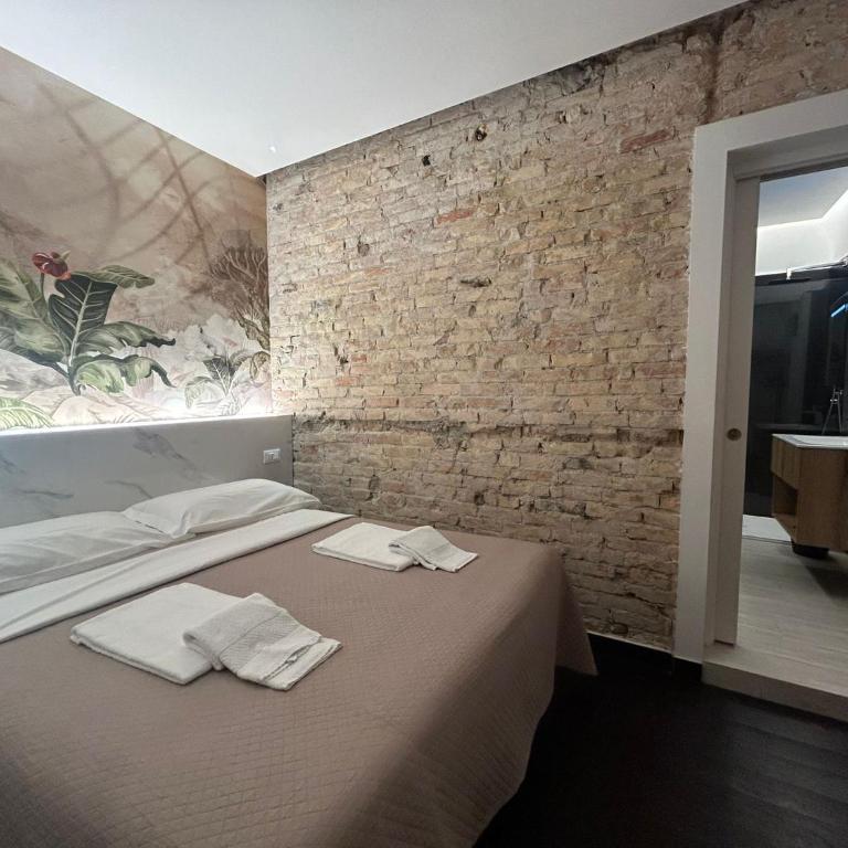 Hotel Neps - Camera Matrimoniale Superior - 6
