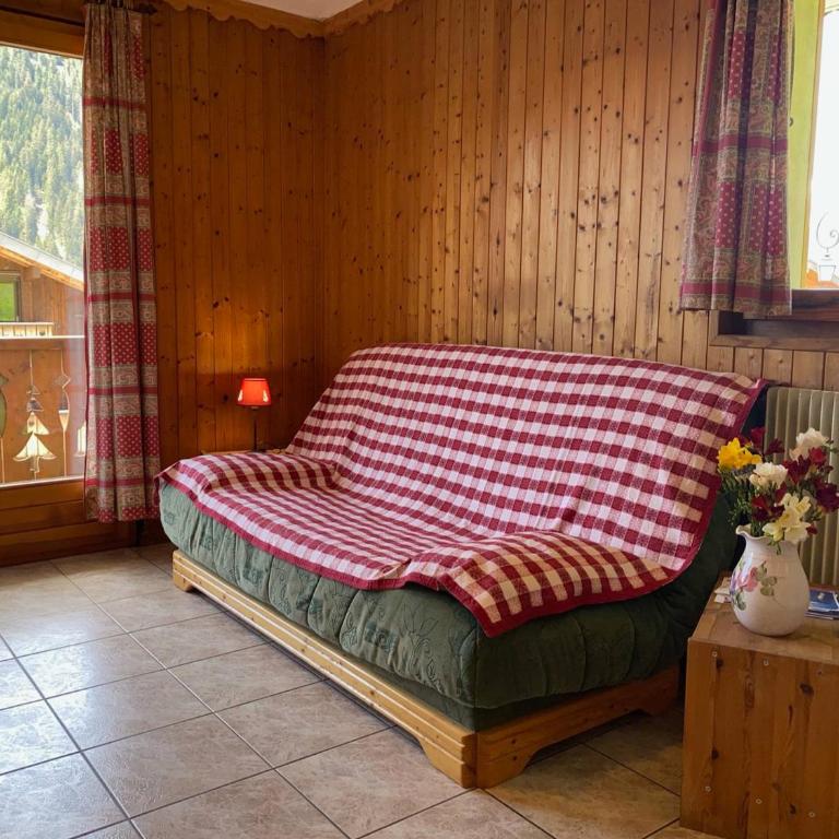 Charmant appartement à Châtel, proche du centre, 2 chambres, 1 place parking - FR-1-693-83 - Appartement - 11