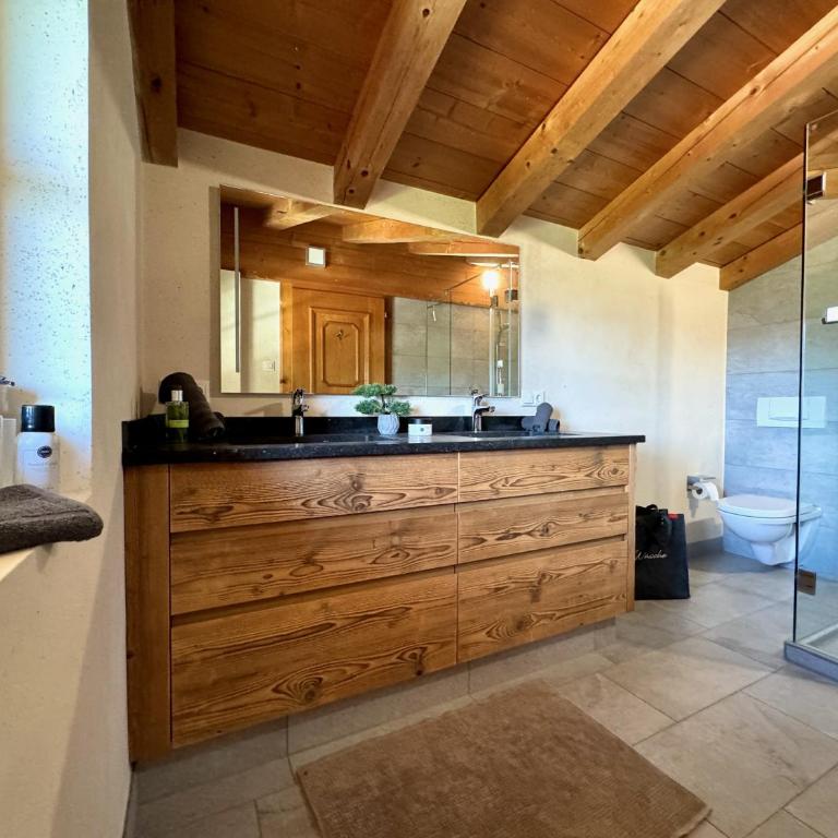 5* Panorama Chalet mit Sauna by Belle Stay - Casa con 5 Camere da Letto - 45