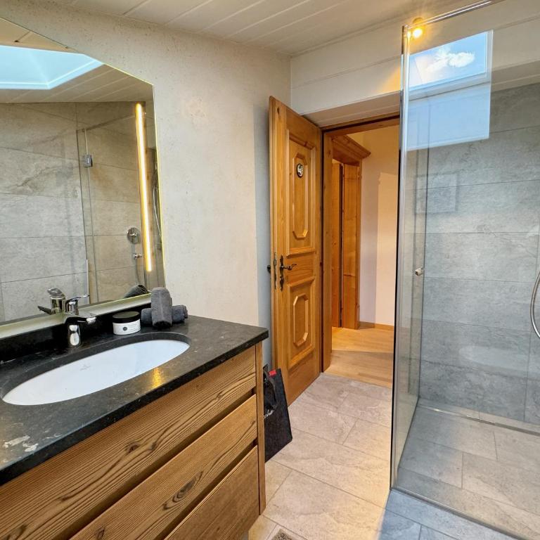 5* Panorama Chalet mit Sauna by Belle Stay - Casa con 5 Camere da Letto - 57