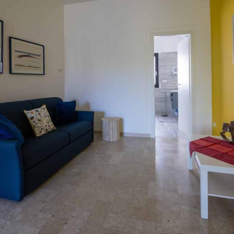B&B Il Sorriso - Deluxe Double Room with Extra Bed - 4