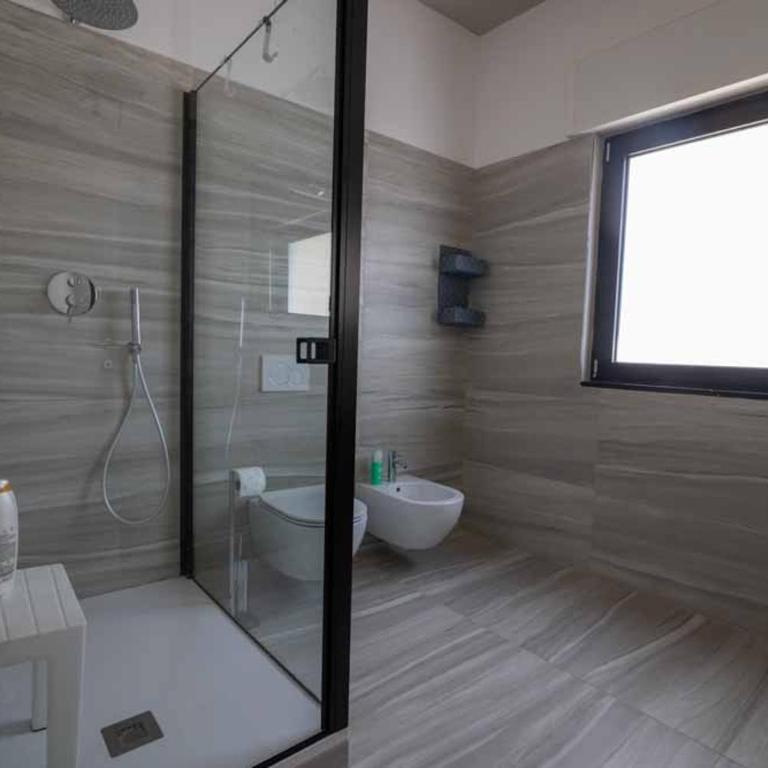 B&B Il Sorriso - Deluxe Double Room with Extra Bed - 13