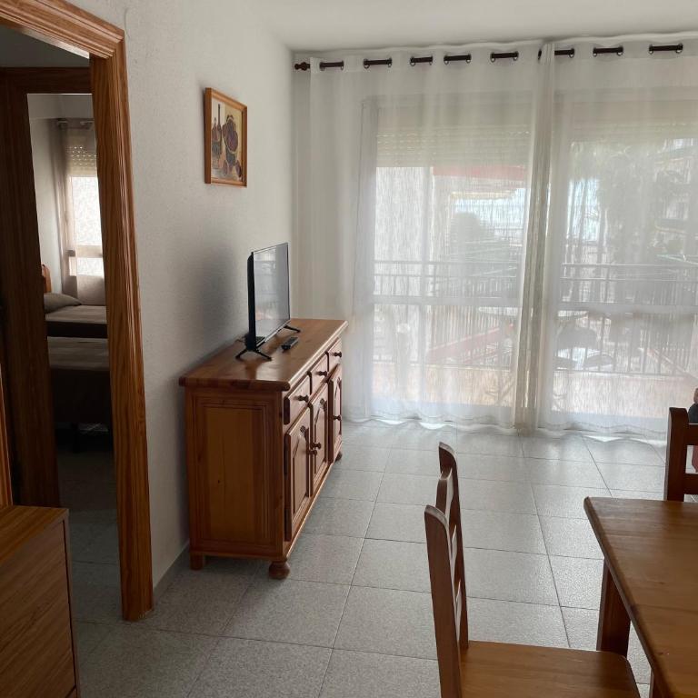 CN Rents - Apartamento de 2 dormitorios - 1