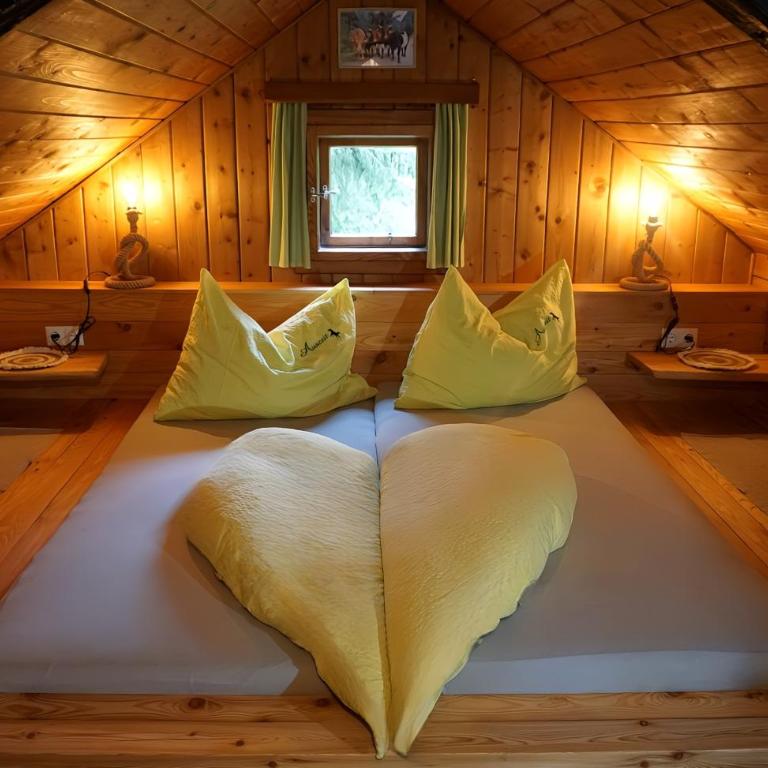Almhuette Auszeit - Ferienhaus - 2