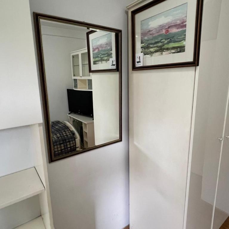 Tesla center 2 Tesla-Zentrum - Jednokrevetna Soba sa Zajedničkim Kupatilom - 17