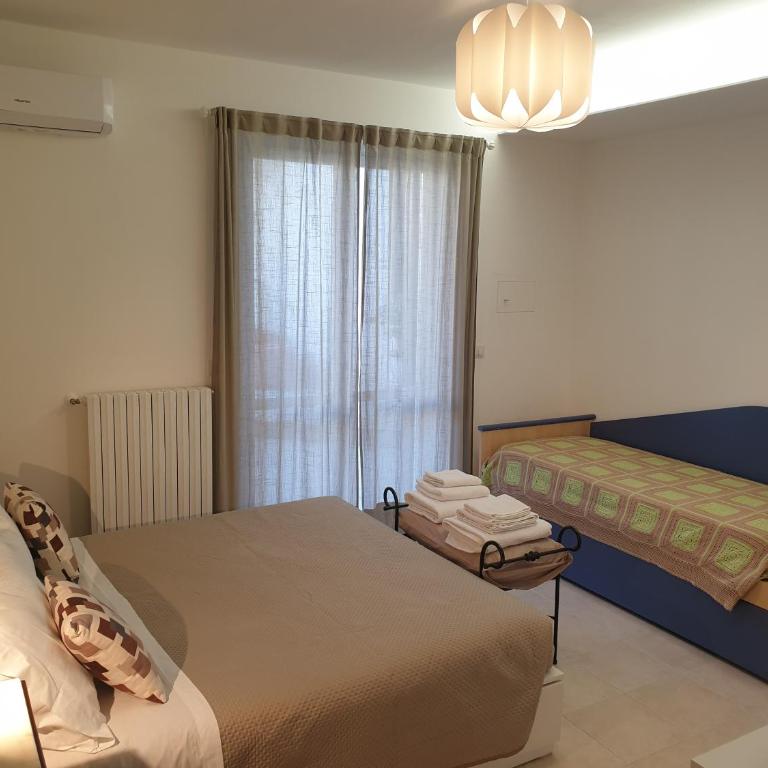 La Stanza di Sofia, Locazione Turistica - Camera Deluxe Matrimoniale/Doppia con Letti Singoli - 7