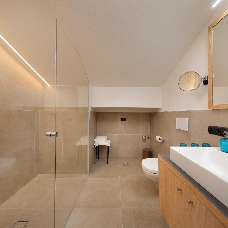Appartement-Hotel Anthea - Apartment mit 3 Schlafzimmern und Bergblick - 5