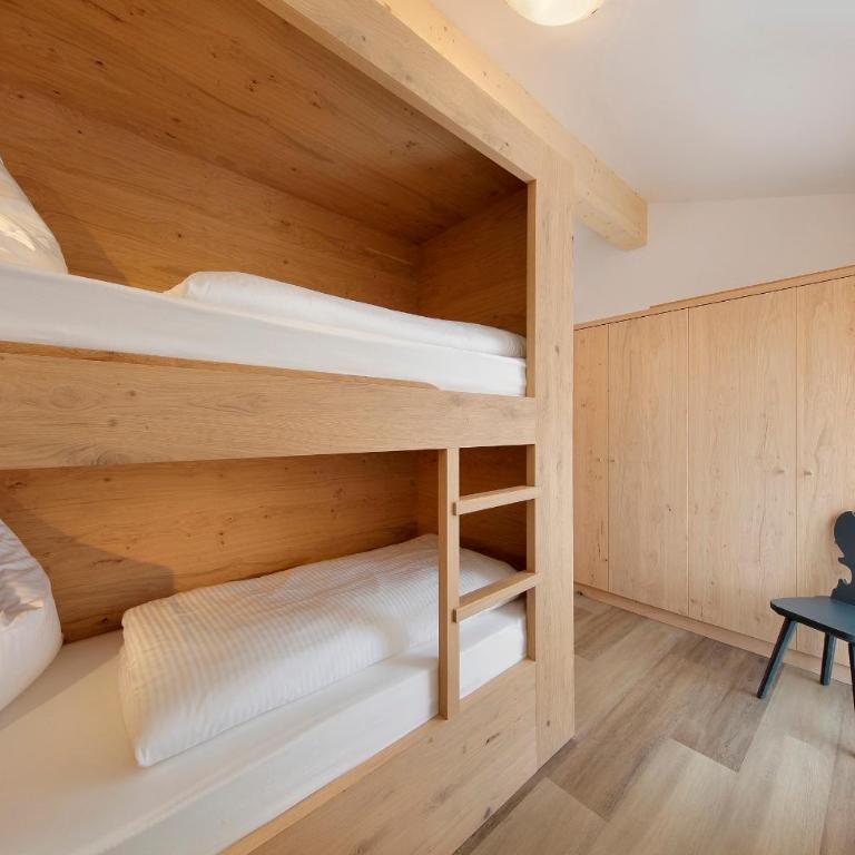 Appartement-Hotel Anthea - Apartment mit 3 Schlafzimmern und Bergblick - 3