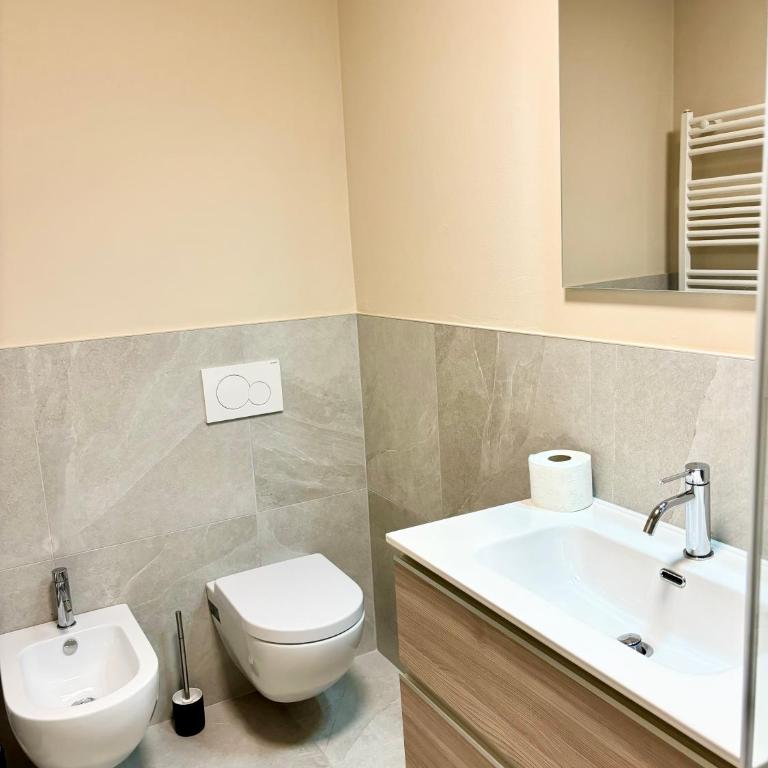 Onda Como - Appartamento Deluxe con 1 Camera da Letto e Vista Città - 4