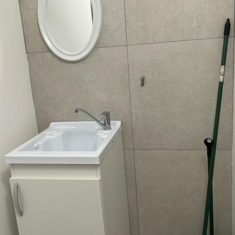Mary house - One-Bedroom Apartment - 32