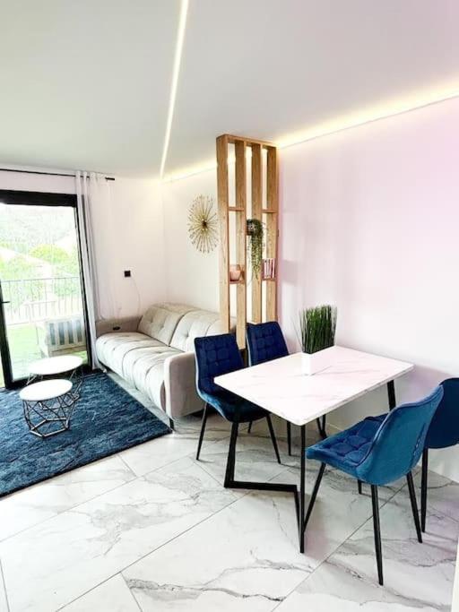 Appartement 50m2 spa privé - Two-Bedroom Apartment - 10