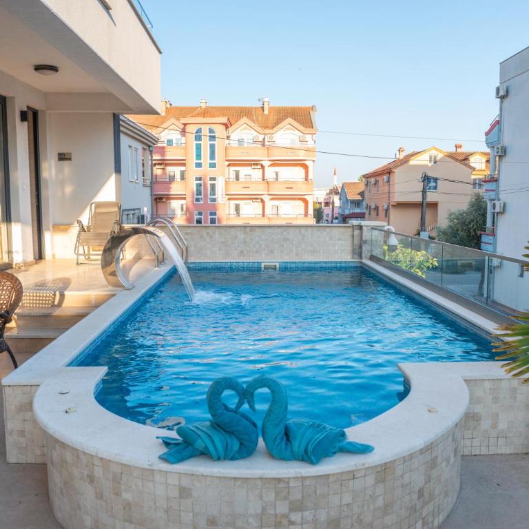 Premium Berlin with Pool - Porodična Soba - 3