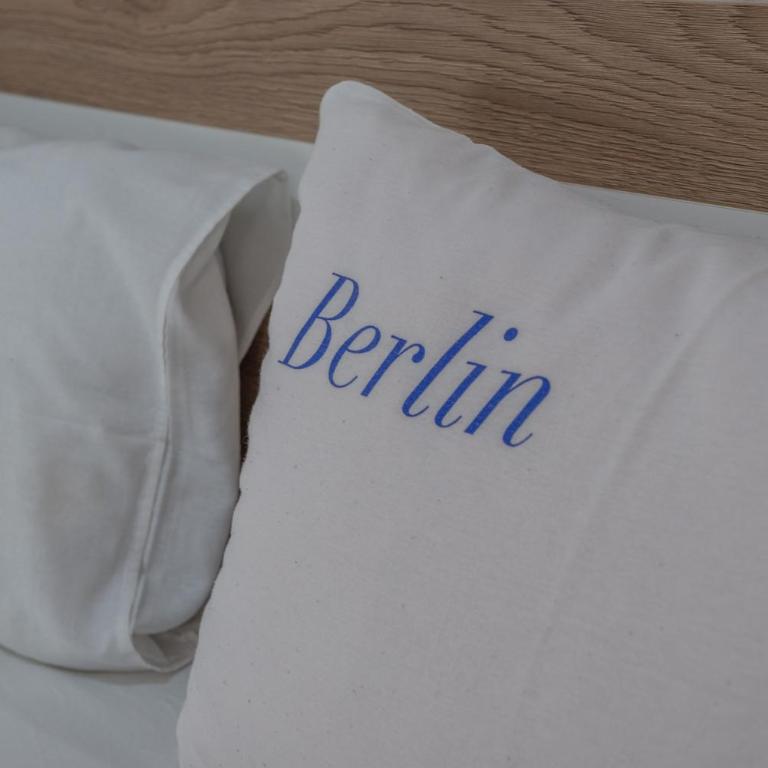 Premium Berlin with Pool - Luksuzna Trokrevetna Soba - 11