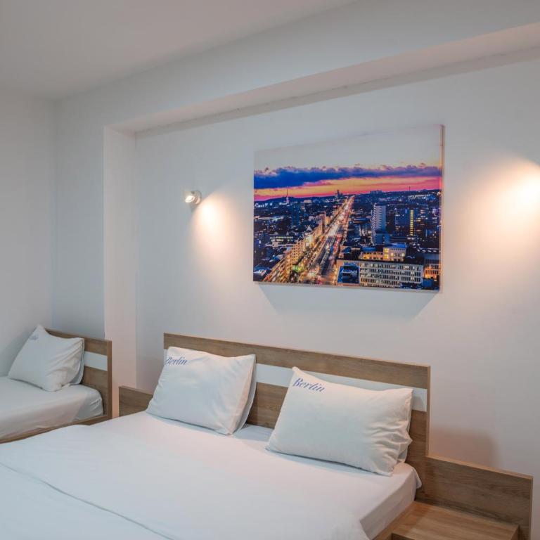 Premium Berlin with Pool - Deluks Trokrevetna Soba - 12