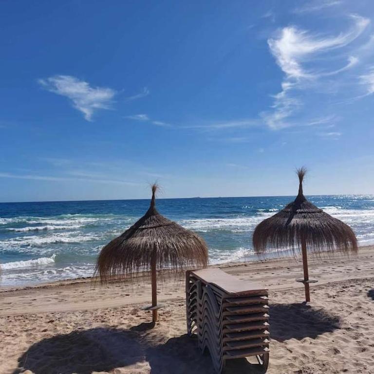 M&G Cozy Studio Apartment -beachfront,WIFI,AirCon,FullyEquipped - Apartamento Estudio - 25