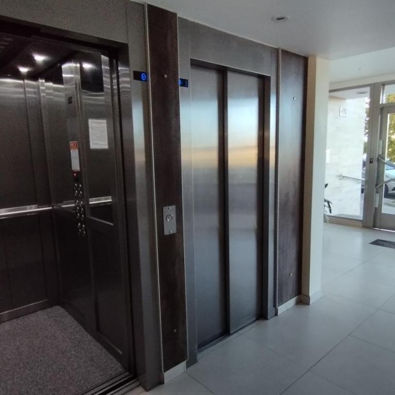 Plaza Santa Genoveva - One-Bedroom Apartment - 11