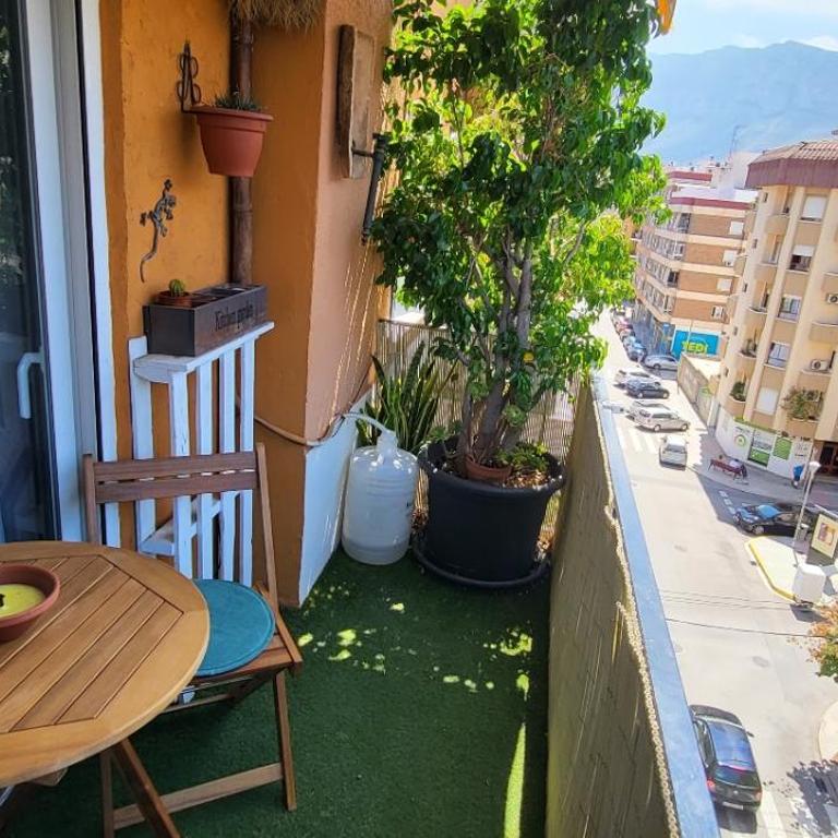 Cosy 2 bedroom apartment on 5 floor with balcony in the centre of Denia near the playa- SPAIN - Apartamento de 2 dormitorios - 10