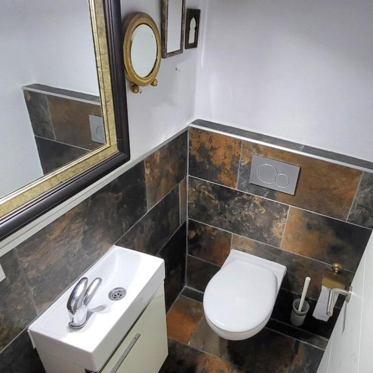Cosy 2 bedroom apartment on 5 floor with balcony in the centre of Denia near the playa- SPAIN - Apartamento de 2 dormitorios - 11