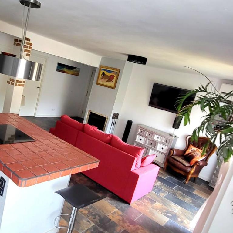 Cosy 2 bedroom apartment on 5 floor with balcony in the centre of Denia near the playa- SPAIN - Apartamento de 2 dormitorios - 3