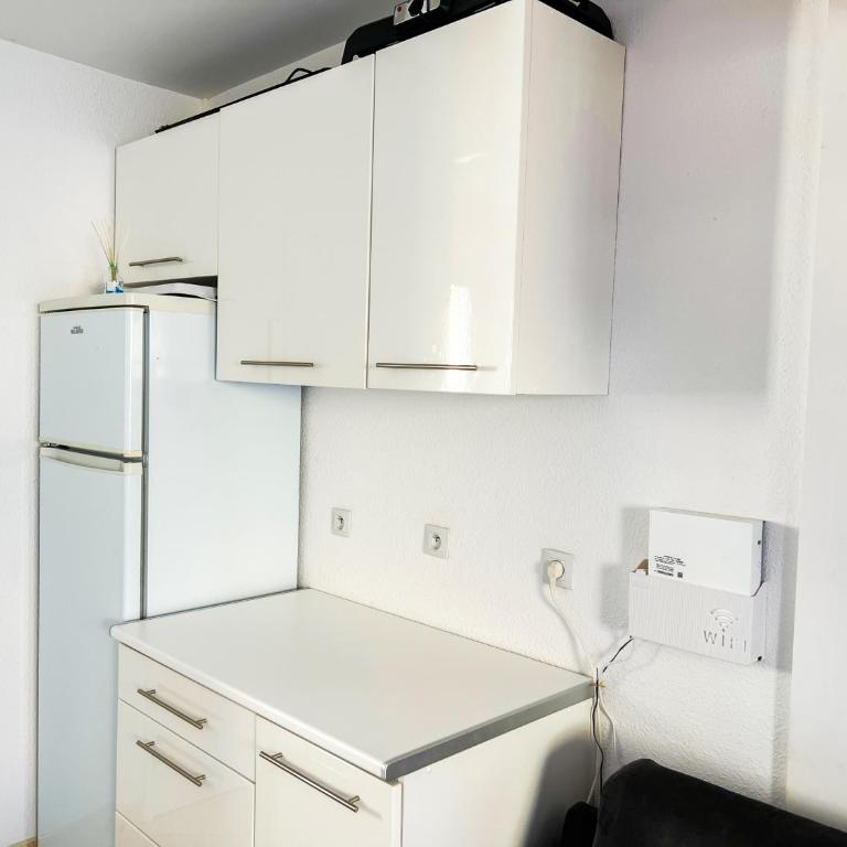 Maison Familiale dans le Domaine de la Plage avec Piscine Privée, à 200m de la Mer - Casa con 2 Camere da Letto - 24