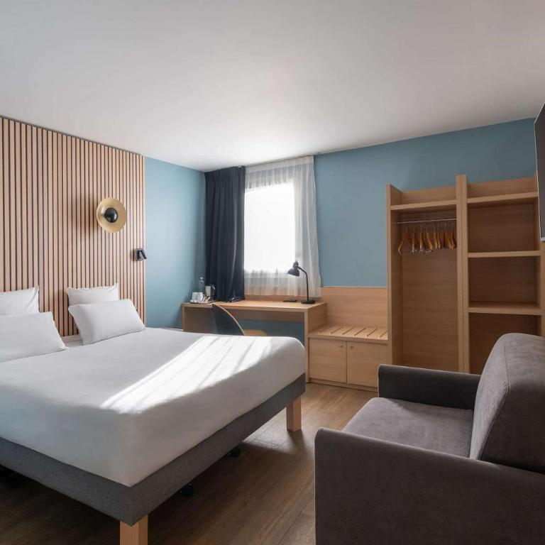 Best Western Bourgoin Jallieu - Chambre Lit Queen-Size Supérieure avec Canapé-Lit – Non-Fumeurs - 4