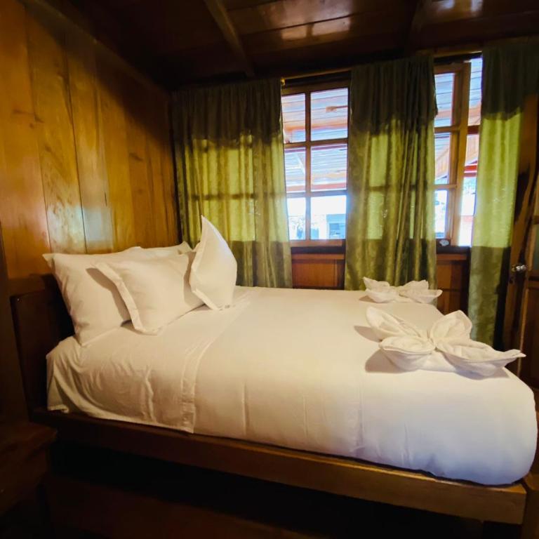 Guayabo Hostal Mindo - Economy Quadruple Room - 2