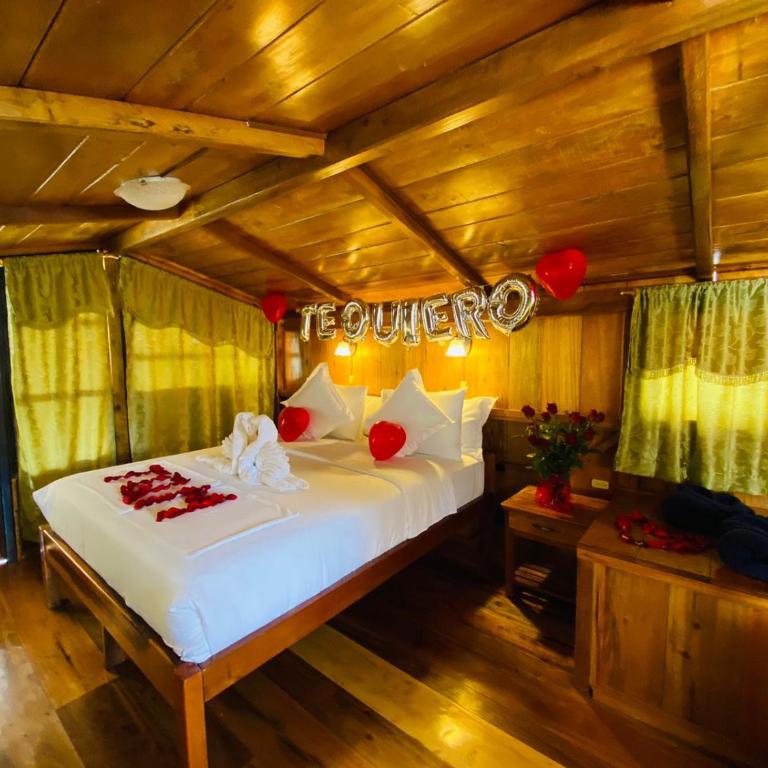 Guayabo Hostal Mindo - Double Room - 1